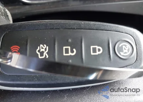 2013 Lincoln Mks z USA, uszkodzony, nr VIN 1LNHL9DK5DG603240